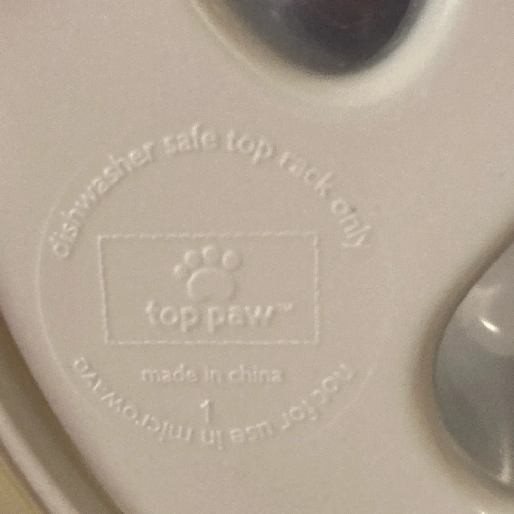 Top Paw Medium Dog Dish with Raised Paw Inside